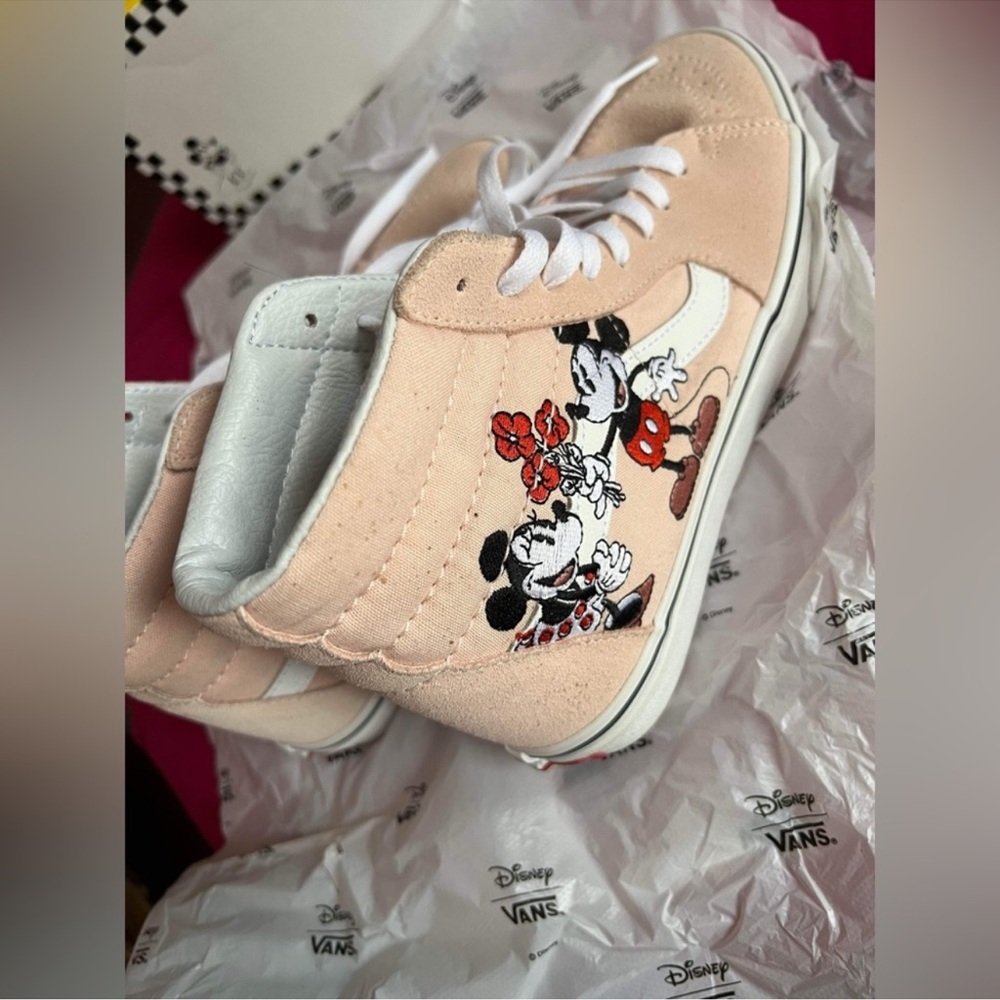 VANS Disney 90th Anniversary Minnie & Mickey Mouse embroidered high top shoe